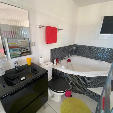 Charmante Avec Vue Bed & Breakfast La Ciotat